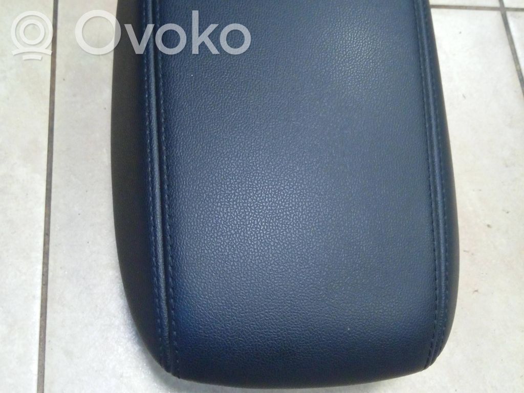 Armrest   1966836XZH,NE69756