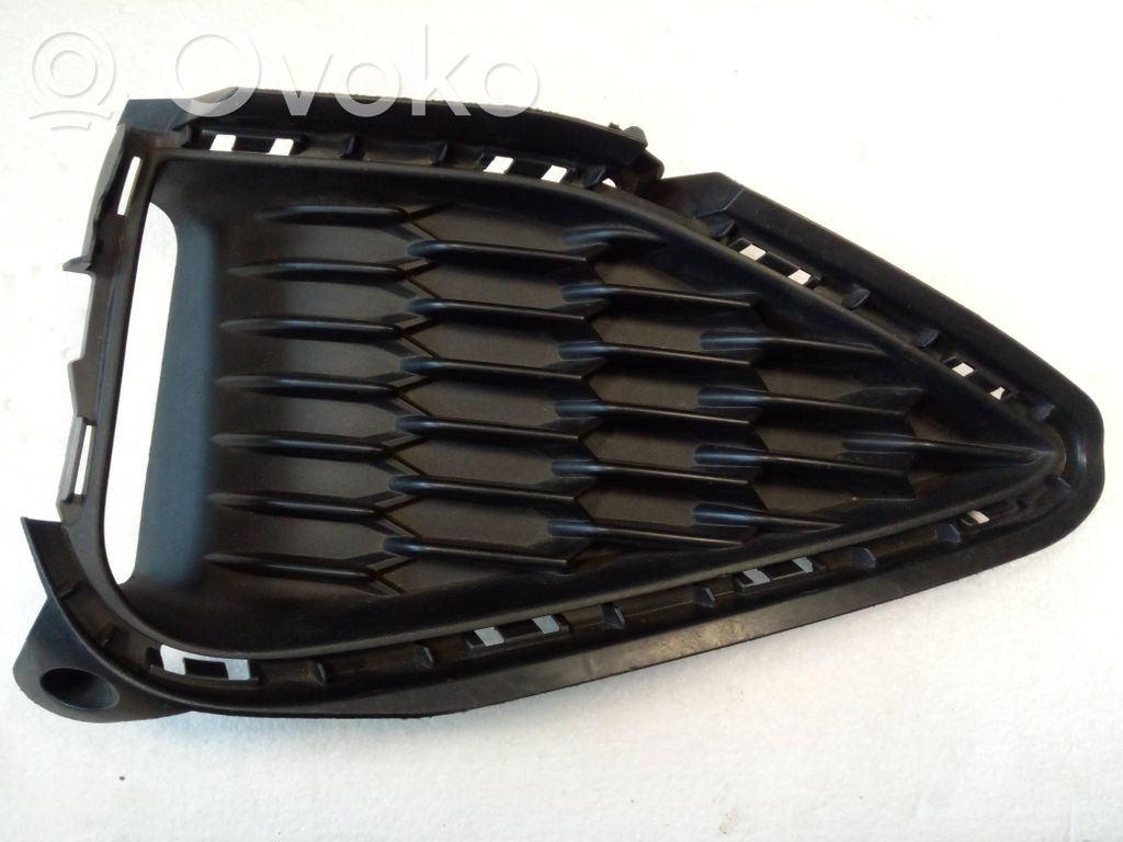 Kratka dolna zderzaka przedniego   86563S0500,NE70028