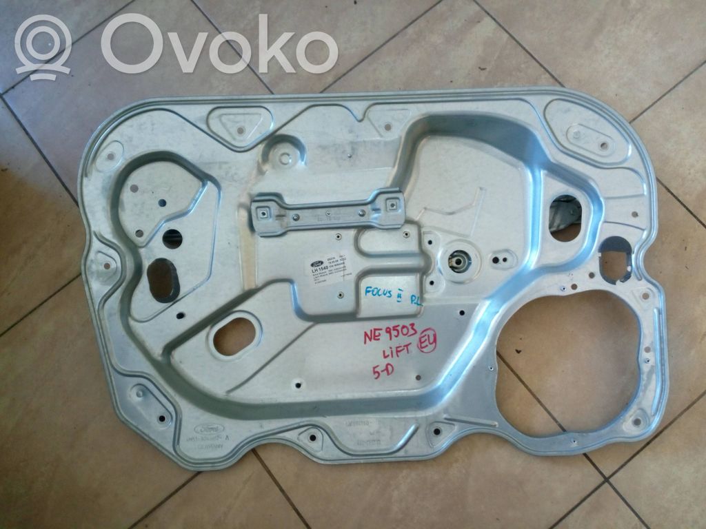 Ford Focus Front door window regulator with motor 