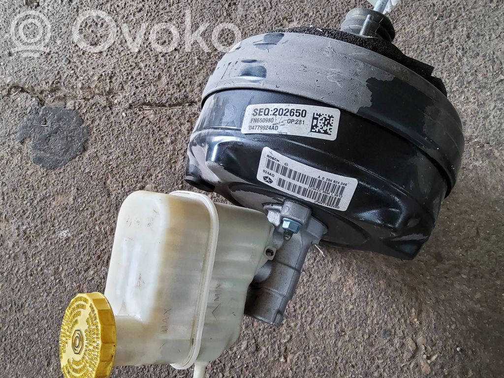 Pääjarrusylinteri   04779924AD,04779924AD