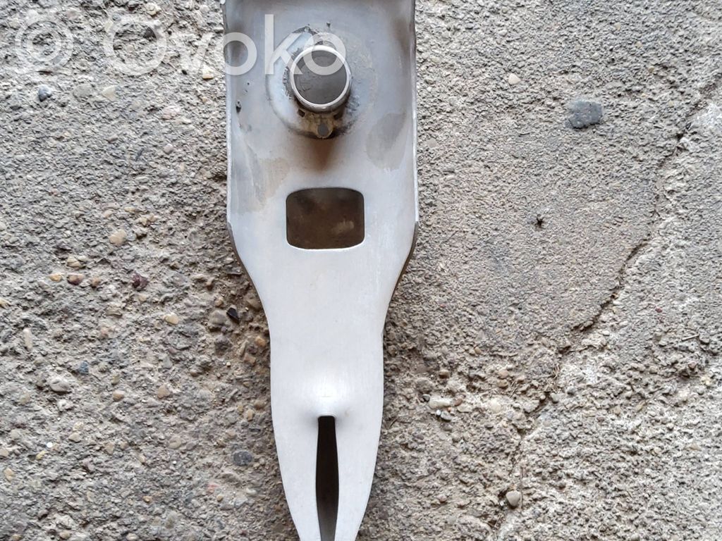 Querlenker Achsschenkel hinten