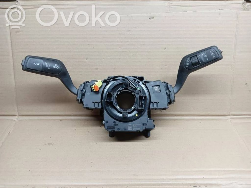 Ford Fiesta Suuntavilkun vipu 