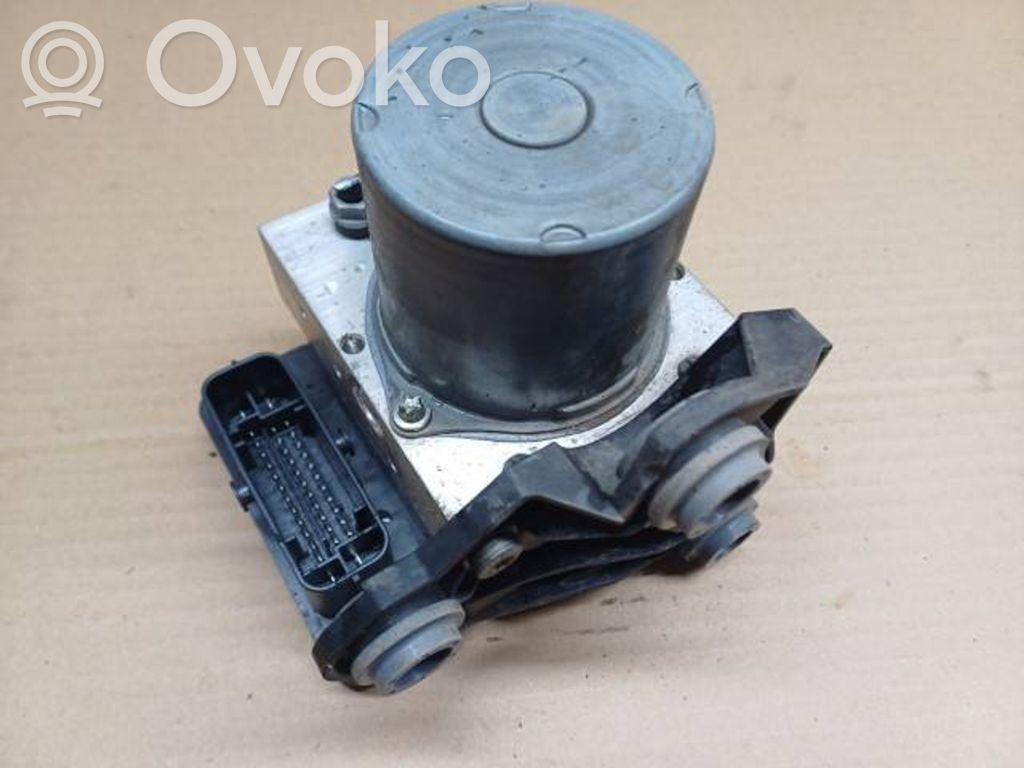 Skoda Scala ABS bloks 