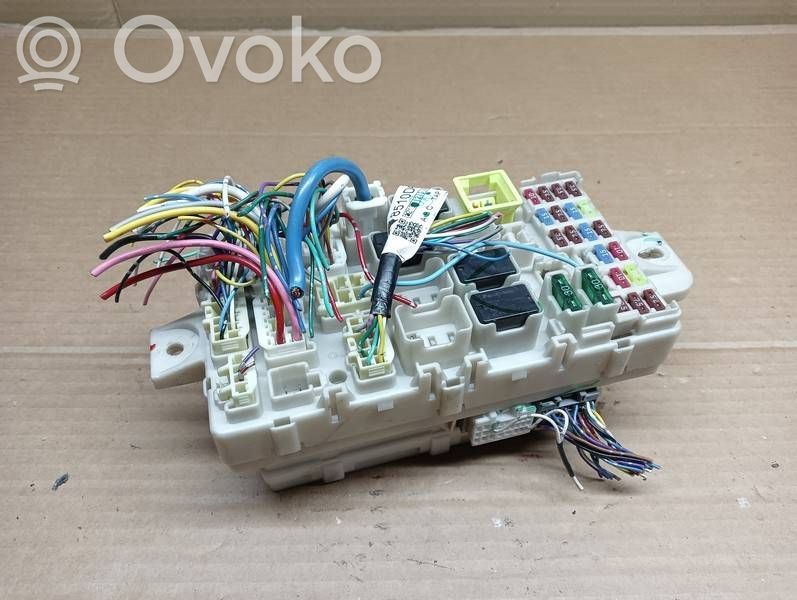 Skrzynka bezpieczników / Komplet   8637A840,G8C932ME0Z02,3182TH,8637A840