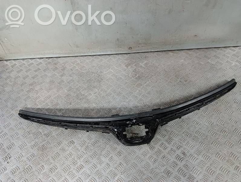 Toyota Corolla E210 E21 Rejilla superior del radiador del parachoques delantero 