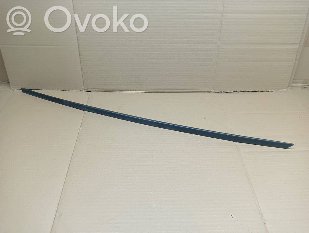 Skoda Octavia Mk4 Listwa szyby czołowej / przedniej 
