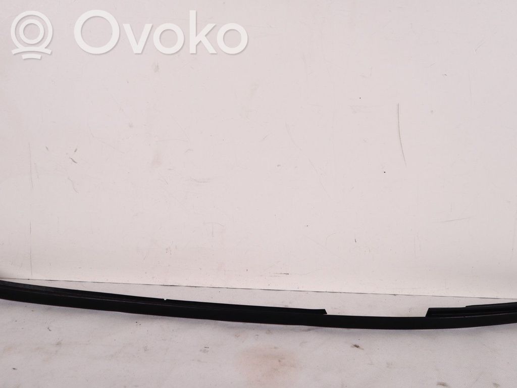 Toyota Land Cruiser (J200) Zierleiste Windschutzscheibe Frontscheibe 