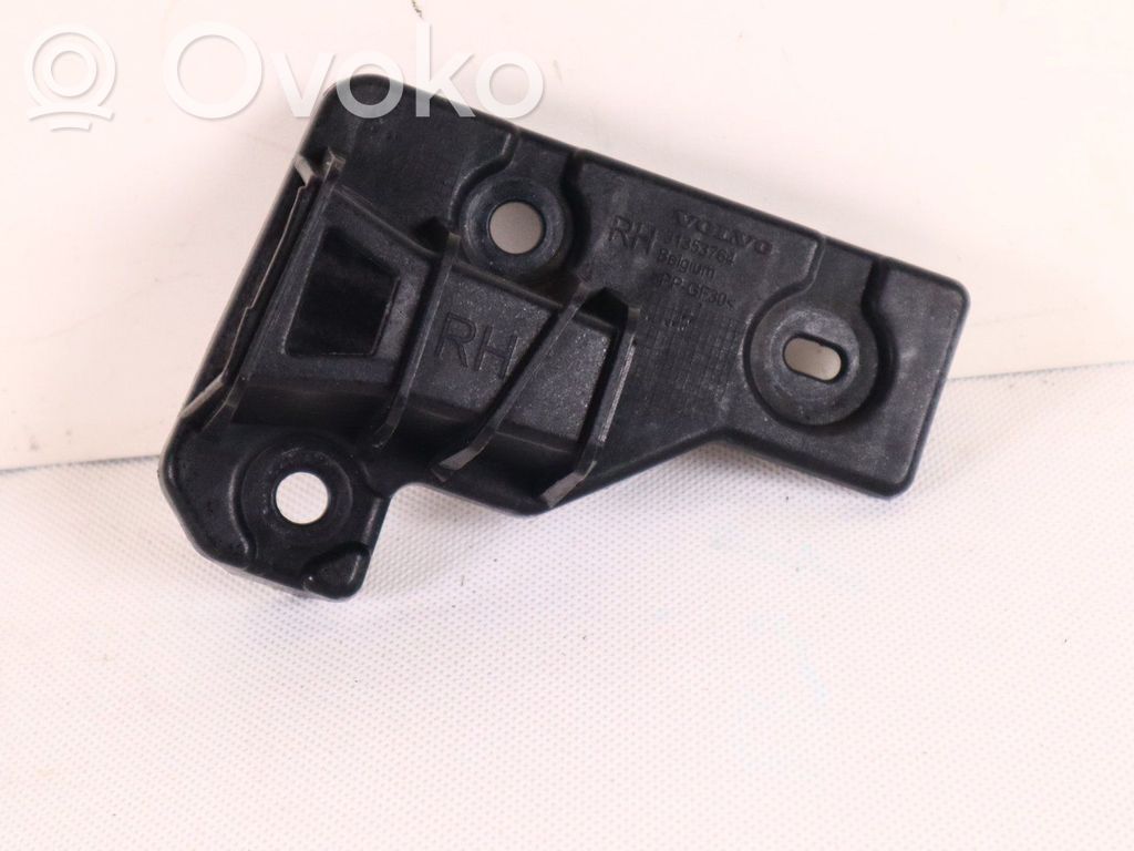Volvo XC90 Front bumper mounting bracket 