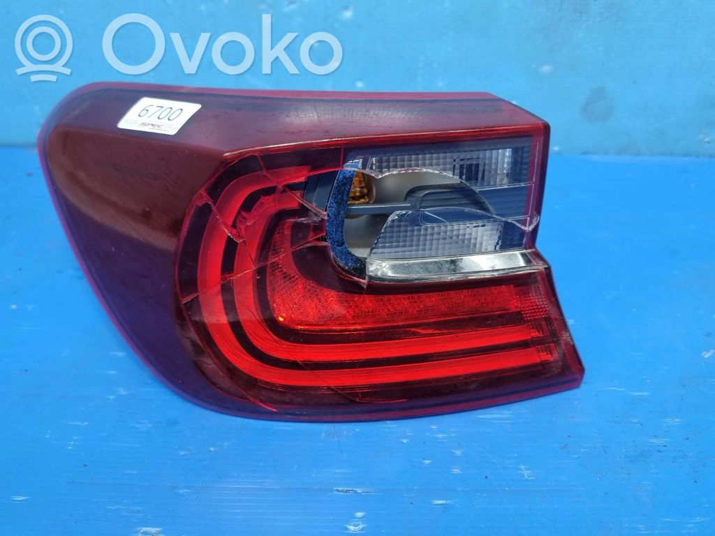 Headlight/headlamp   92401J7050