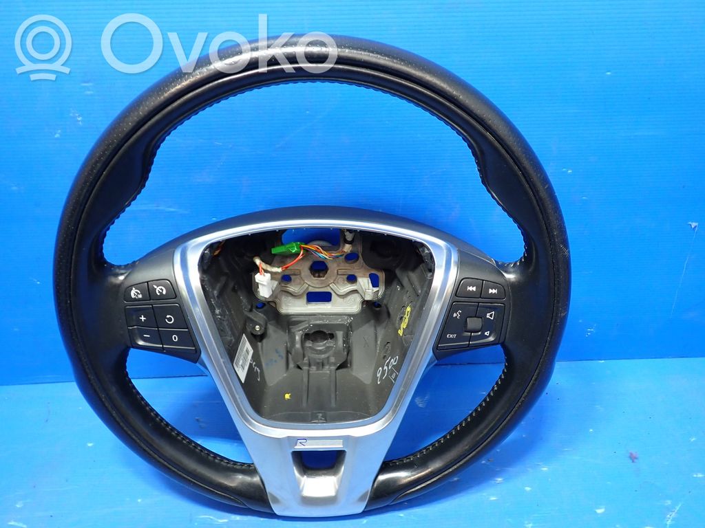 Volvo V60 Stūre 