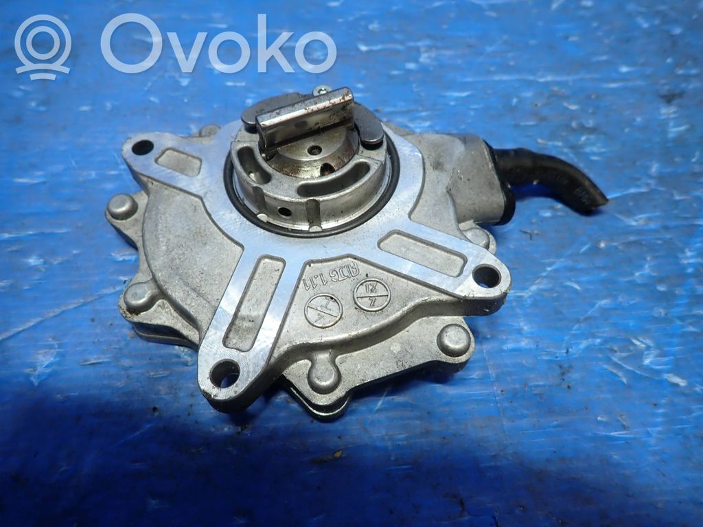 Vacuum pump   ST968M6A