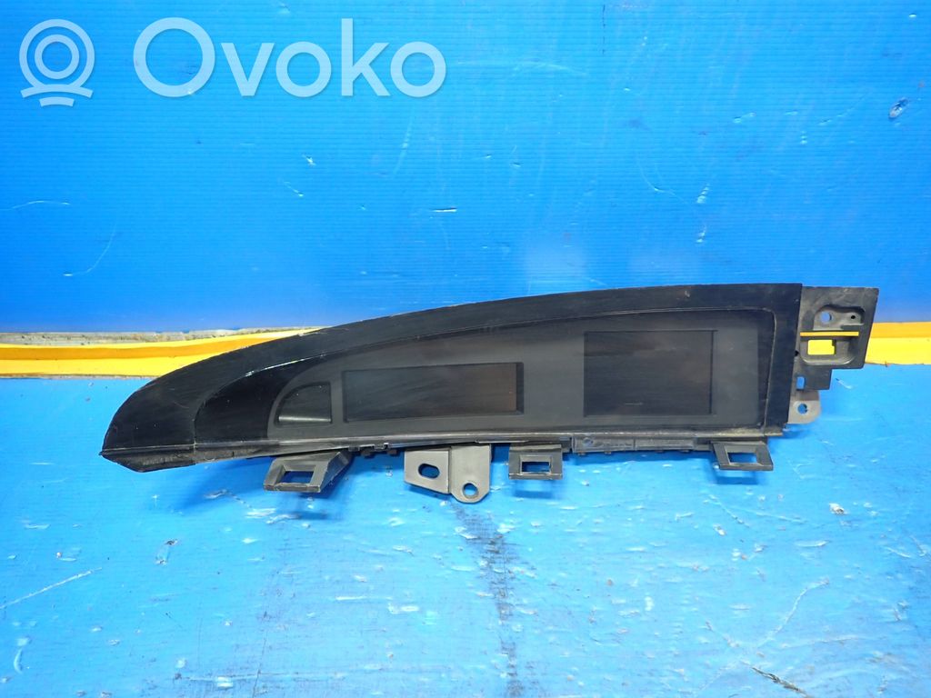 Mazda 3 II Screen/display/small screen 