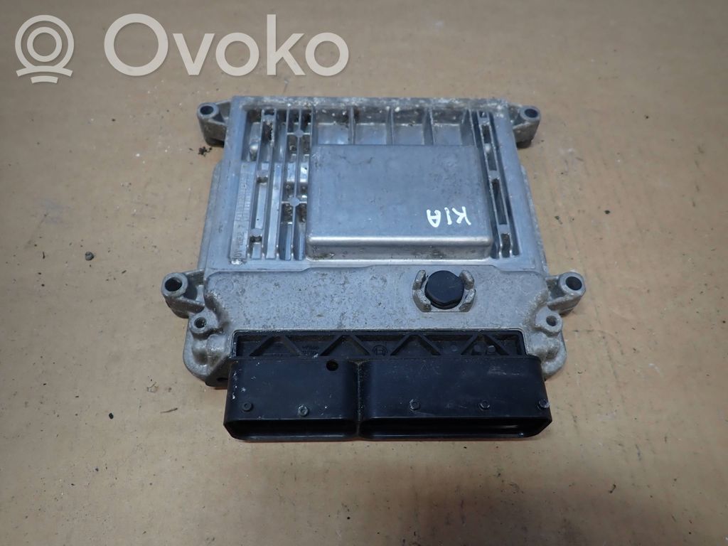KIA Ceed Engine control unit/module 