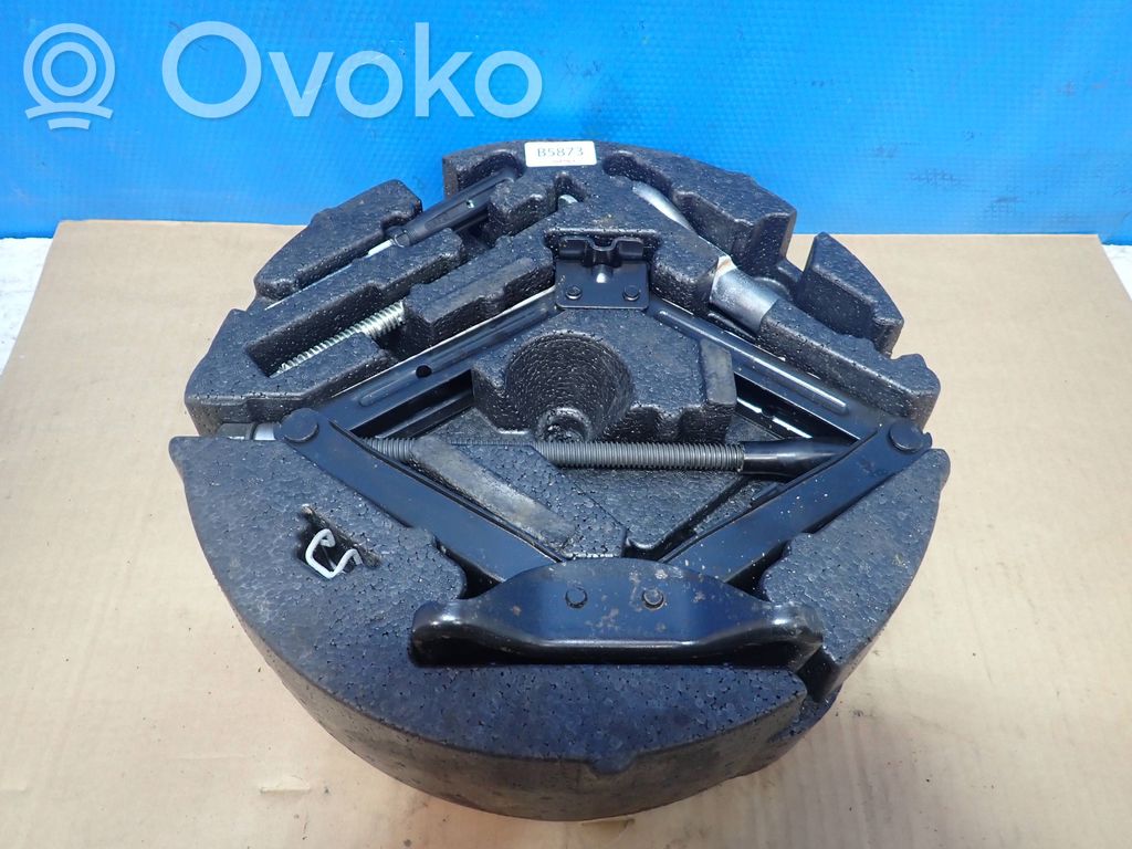 Opel Insignia A Tool set 