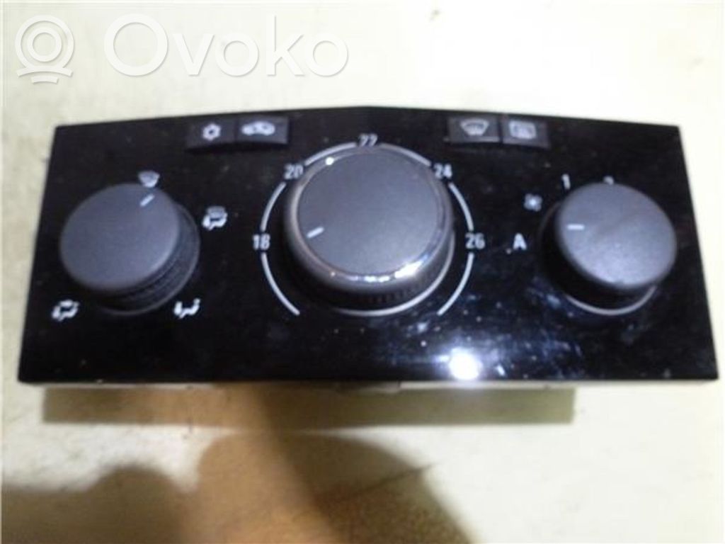 Opel Zafira B Air conditioning (A/C) switch 