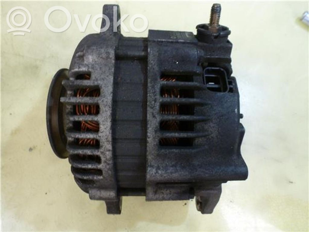 Nissan Almera N16 Generatore/alternatore 