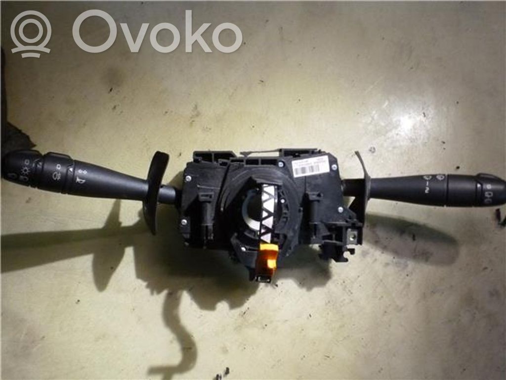 Renault Clio II Interrupteur / bouton multifonctionnel 