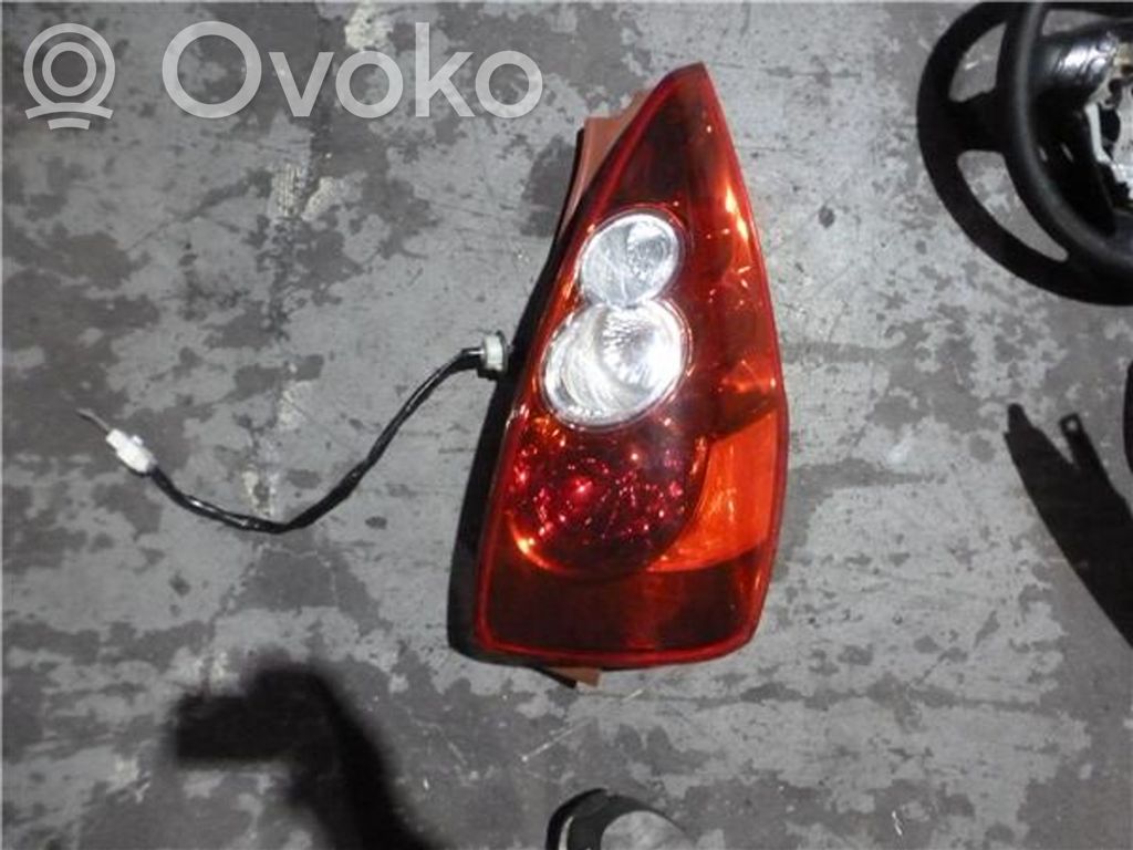 Mazda 5 Takavalon polttimo 