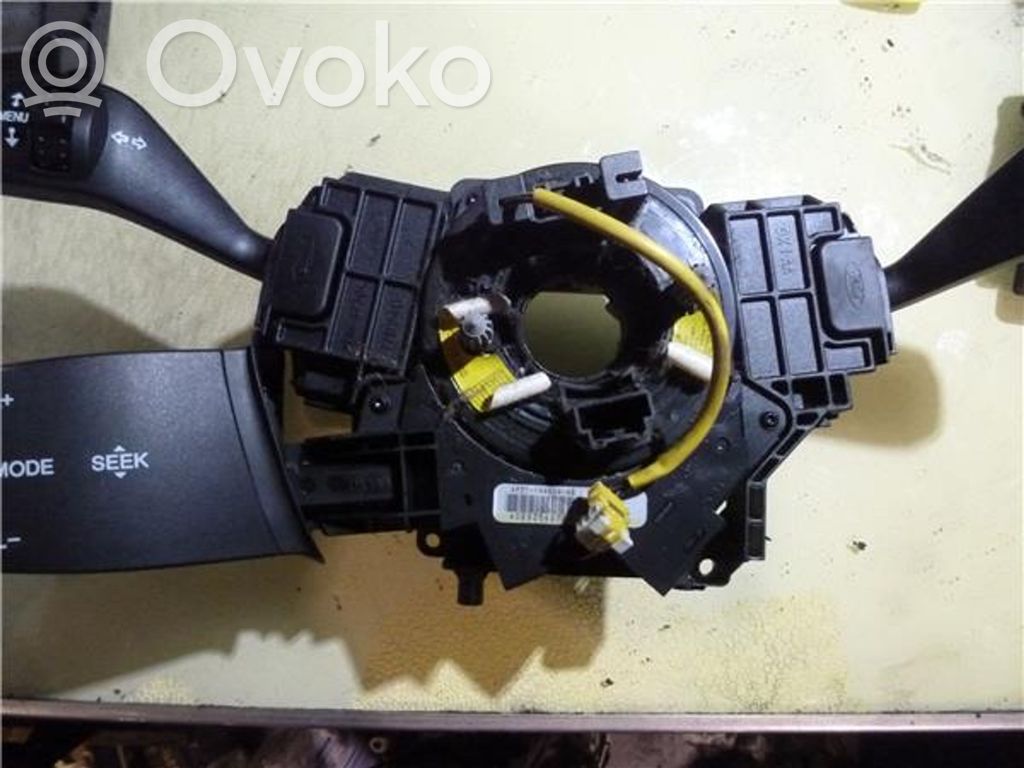 Multifunctional control switch/knob   4M5T14A664AB