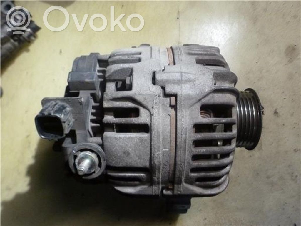 Toyota Avensis T220 Ģenerators 