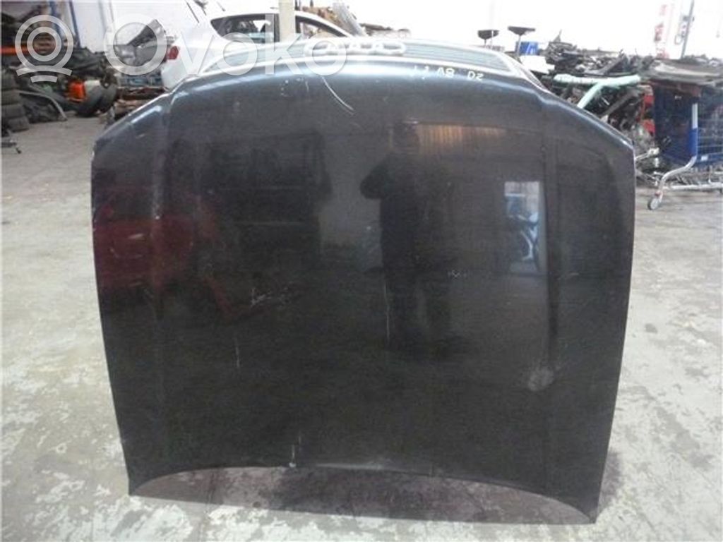 Audi A8 S8 D2 4D Konepelti 
