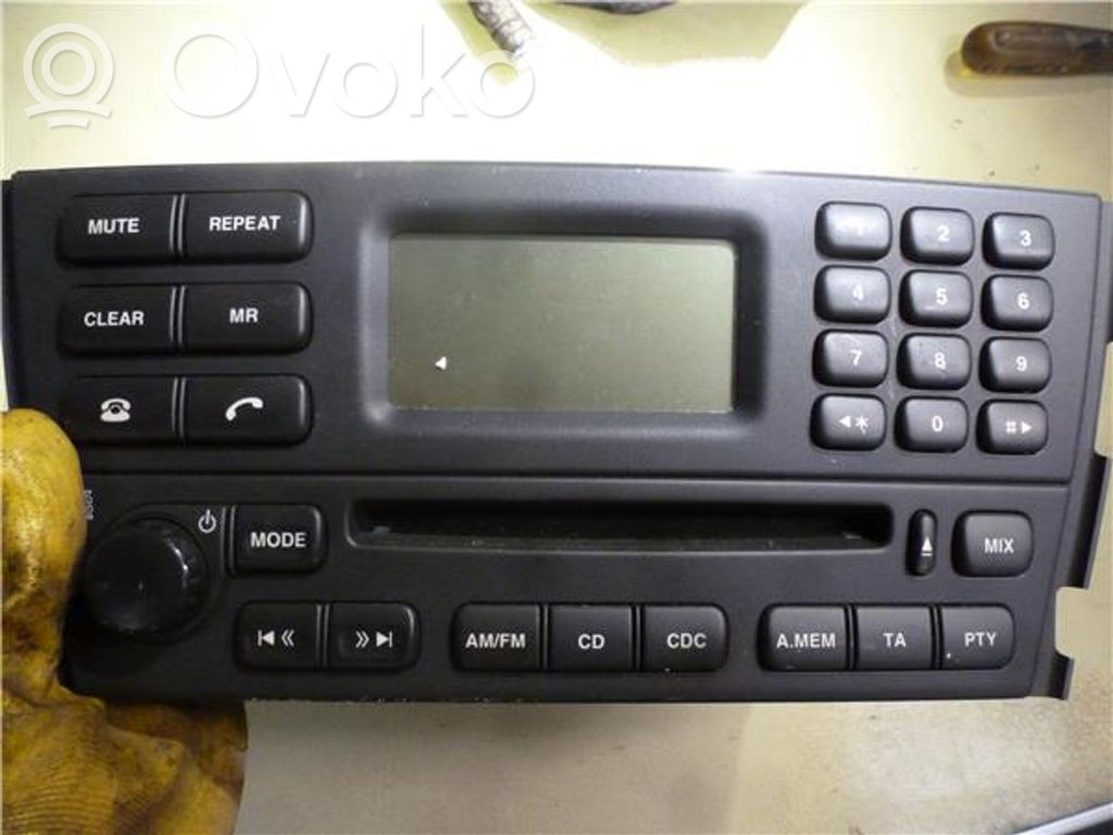 Jaguar S-Type Panel / Radioodtwarzacz CD/DVD/GPS 