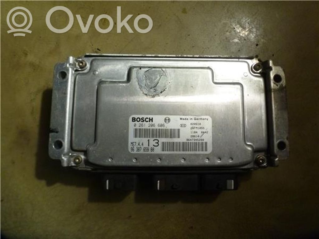 Engine control unit/module ECU   261206606,9638765980