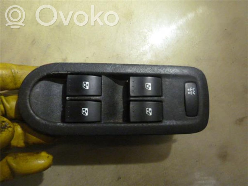 Electric window control switch
