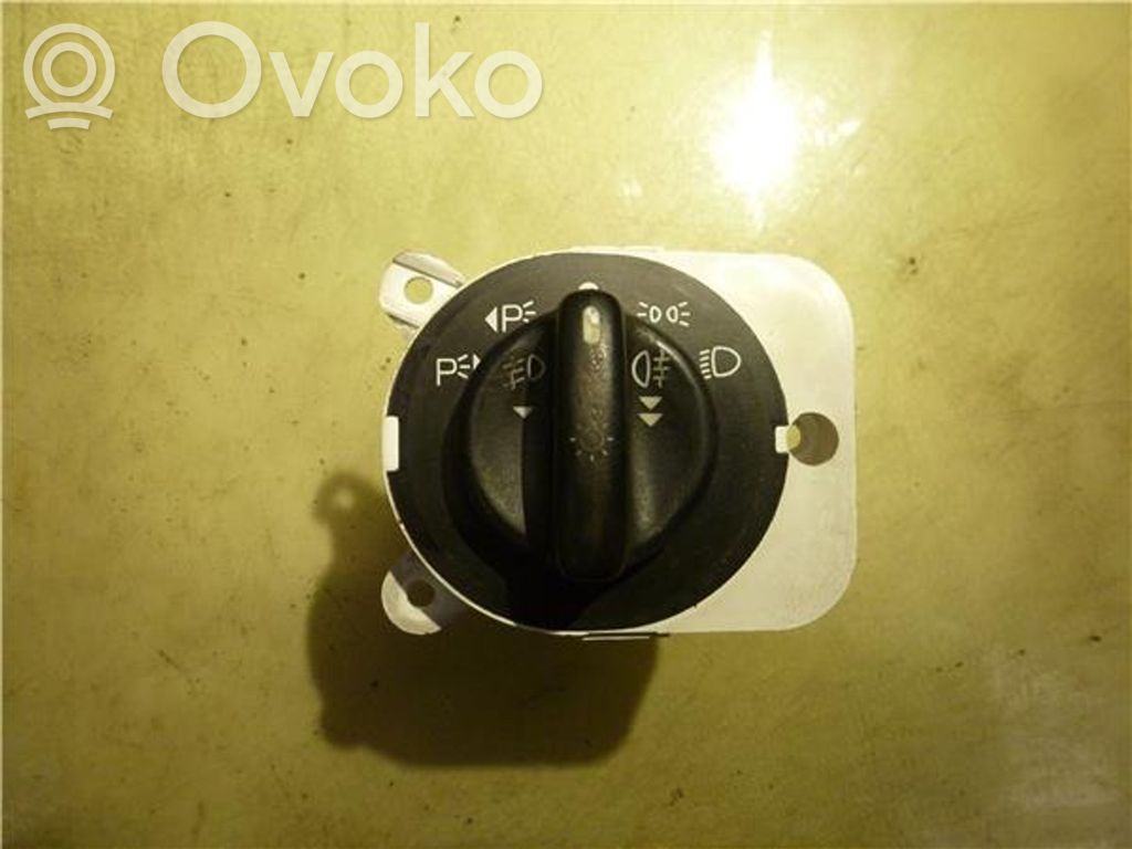 Ford Mondeo MK II Interruptor de luz 