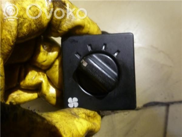 Interruptor de luz   52455290