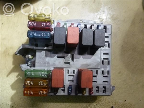 Fiat Punto (188) Fuse module 