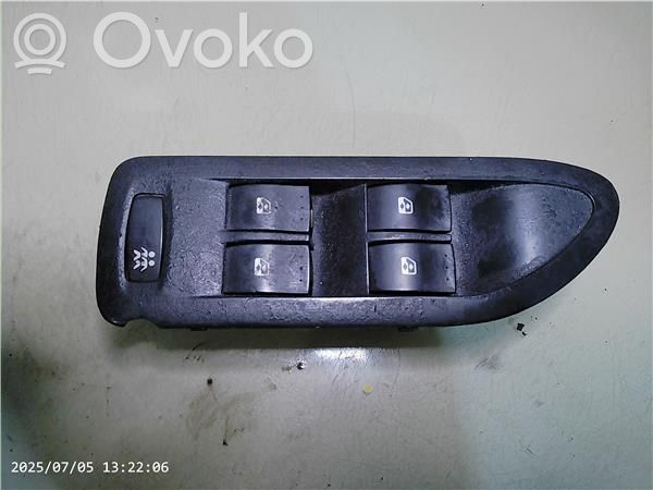 Renault Laguna II Elektrinių langų jungtukas 