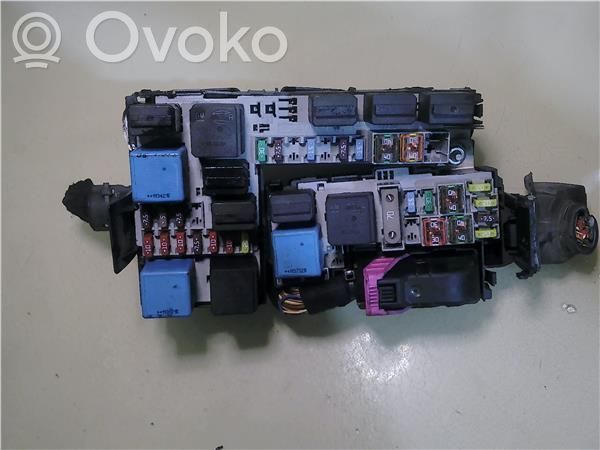Módulo de fusible   13350508