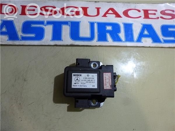 Mercedes-Benz E W210 Acceleration sensor 