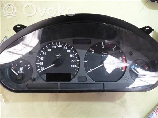 BMW 3 E36 Spidometras (prietaisų skydelis) 