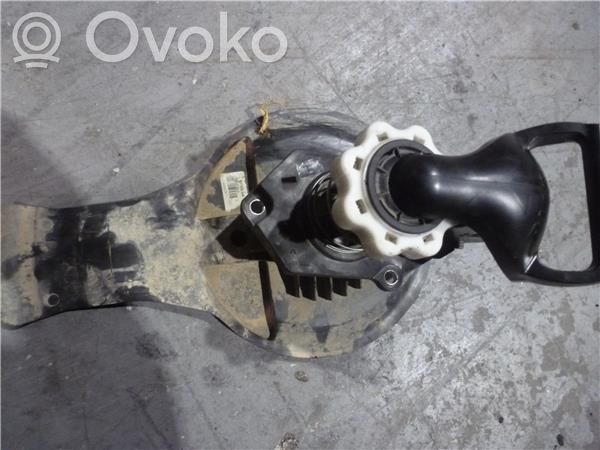 Spare wheel mounting bracket   8200367262A
