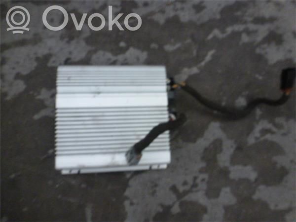 Volvo C70 Garso stiprintuvas 