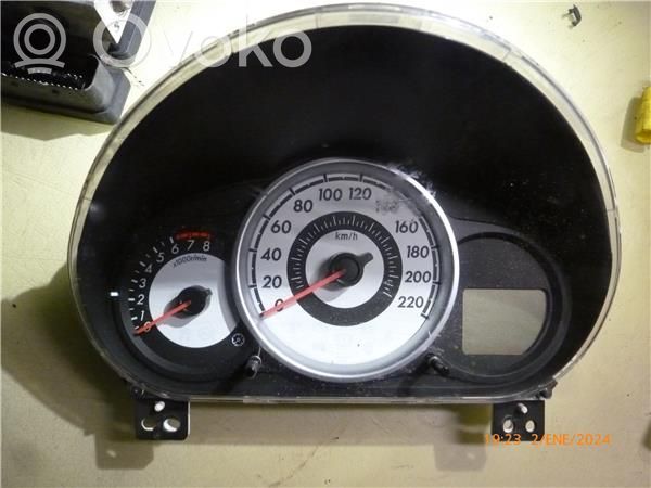 Mazda 2 Speedometer (instrument cluster) 