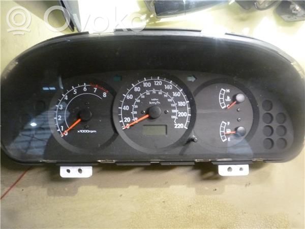 KIA Shuma Geschwindigkeitsmesser Cockpit 