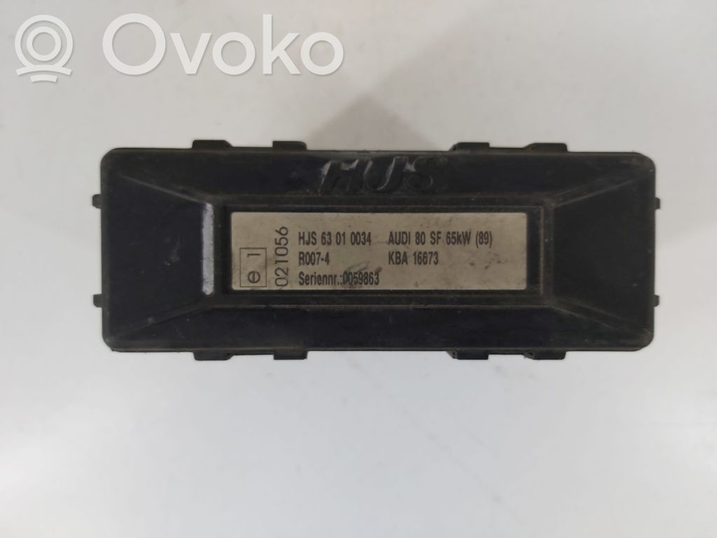Audi 80 90 S2 B4 Comfort/convenience module 