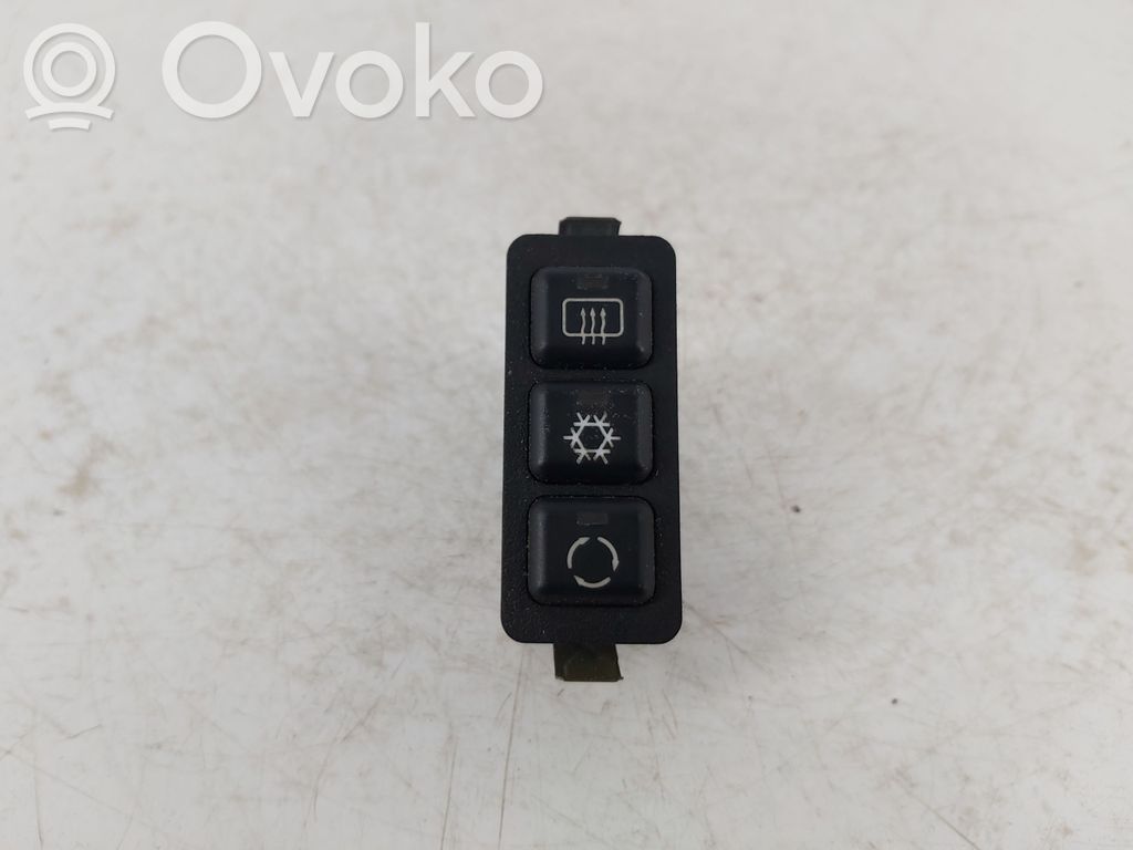 BMW 5 E34 Windscreen/window heater switch 