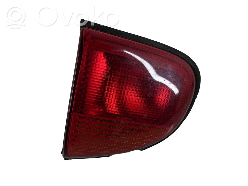 Ford Escort Tailgate rear/tail lights 