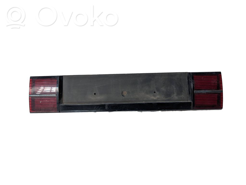 Opel Ascona C Listwa oświetlenie tylnej tablicy rejestracyjnej 