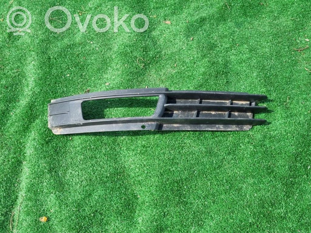 Audi A8 S8 D3 4E Front bumper lower grill 