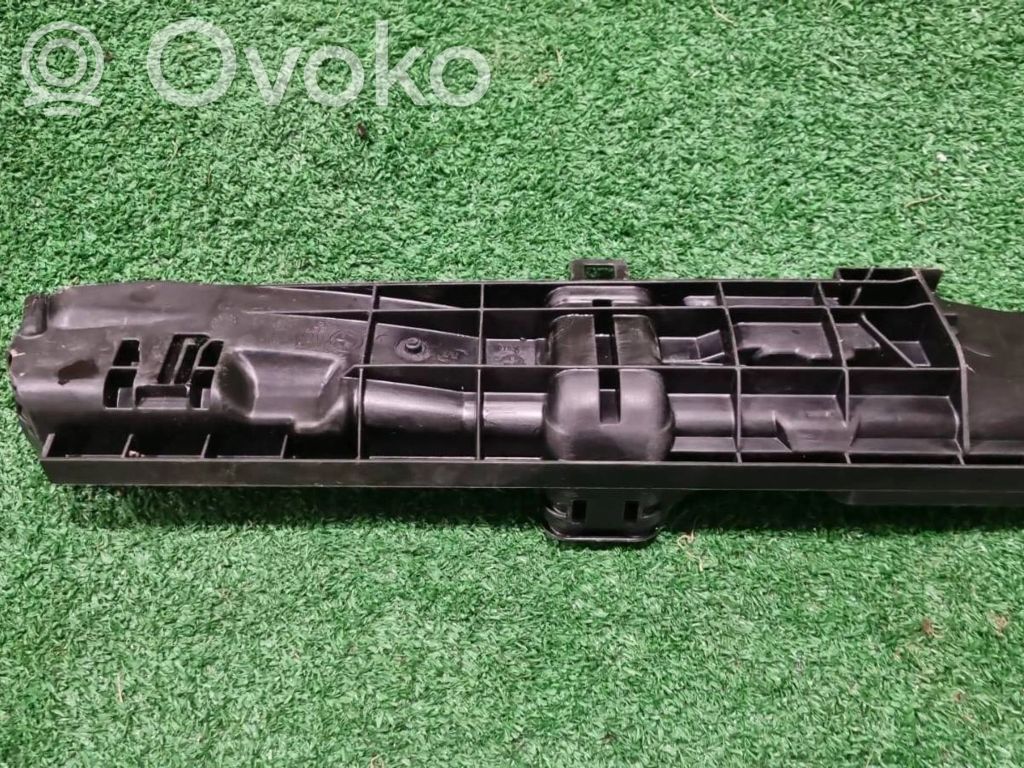 Fixation de radiateur   7524912,11074810,PA66GF30