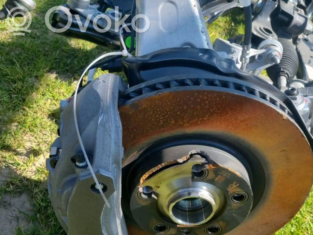 Audi Q5 SQ5 FY Zwrotnica koła przedniego 