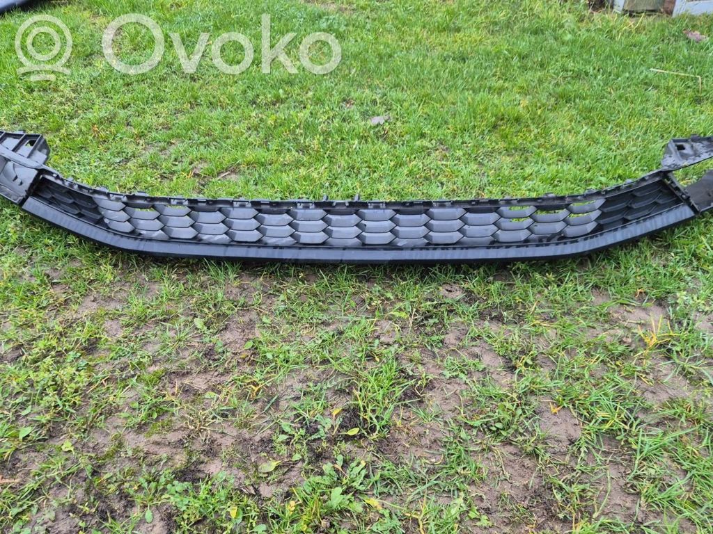 Volkswagen Tiguan Adaos inferior bară față 