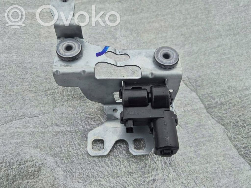 BMW 3 G20 G21 Zamek / Zatrzask szyby klapy tylnej bagażnika 