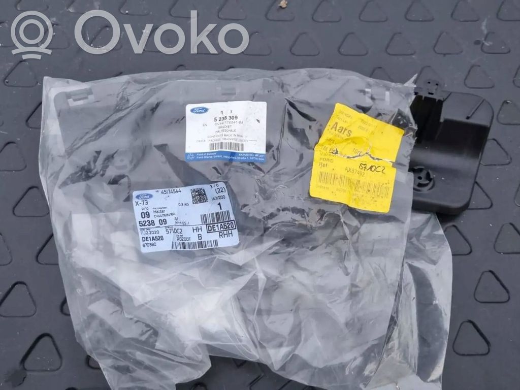 Ford Kuga II Priešrūkinio žibinto apdaila/ grotelės 