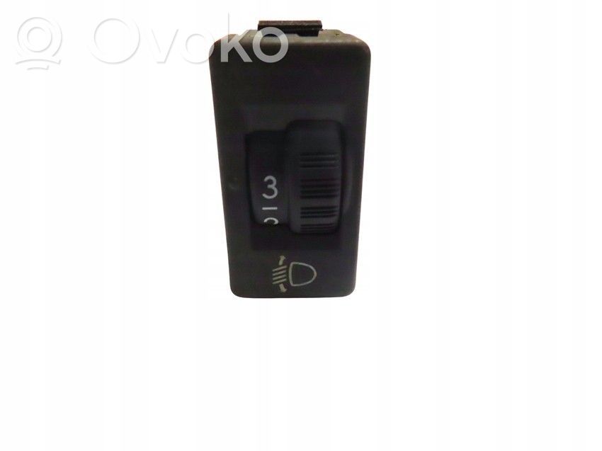 Light switch   96384422XT